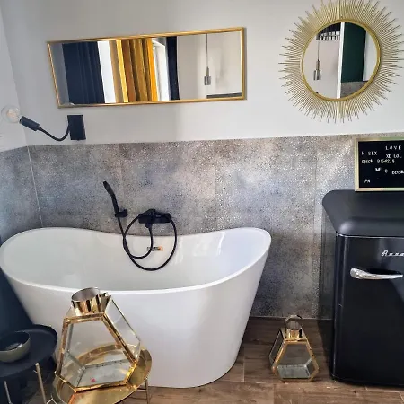 Lägenhet Wola By Renters Warszawa