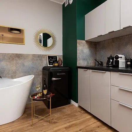 Wola By Renters *