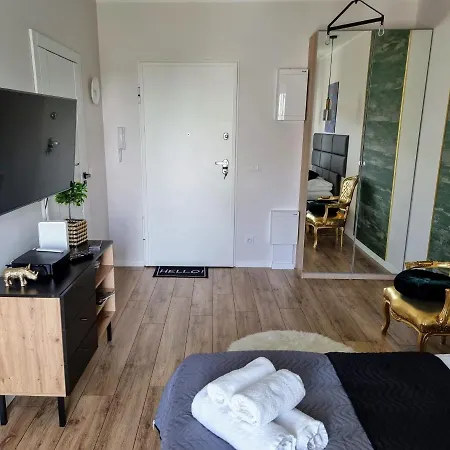 Wola By Renters